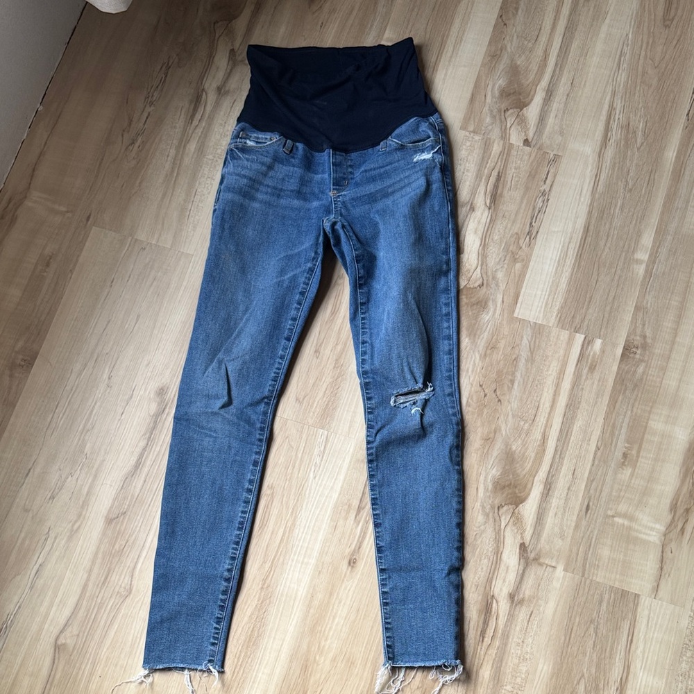Women's GAP maternity jeans